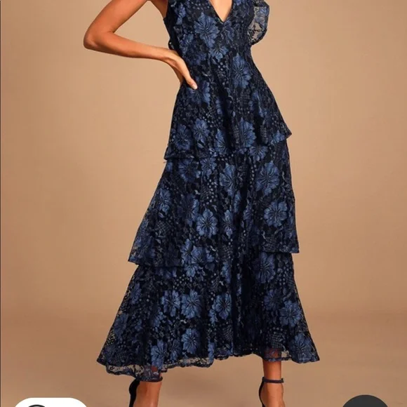 Lulus perfect v neck cut dress - Picture 2 of 4